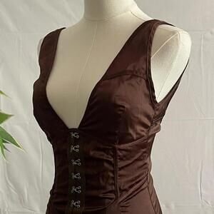 Brand : Pretty Little Thing